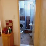 B4